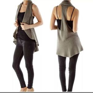 Laurie b Anthropologie Racerback Open‎ Cashmere Blend Sweater Sleeveless Brown S